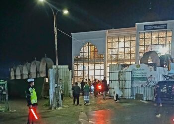 Pengamanan Sholat Tarawih di Masjid Al-Ihsan Polres Jayawijaya Berlangsung Aman dan Khusyuk