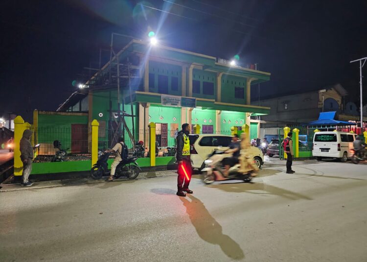 Polres Jayawijaya Laksanakan Pengamanan Sholat Tarawih di Mushollah Budi Utomo LDII