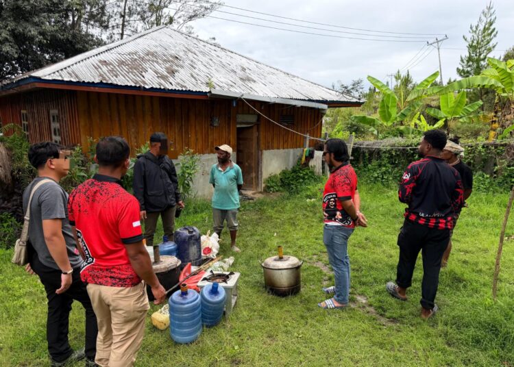 Sat Resnarkoba Polres Jayawijaya Amankan Alat Produksi Miras di Wamena