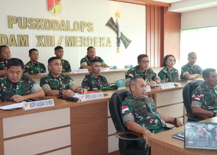 Bentuk Penghargaan Atas Pengabdian Prajurit, Babinsa Kodim 1310/Bitung Kopda Rein Hard Paraisu Terima Bantuan Rumah Non Dinas dari KASAD