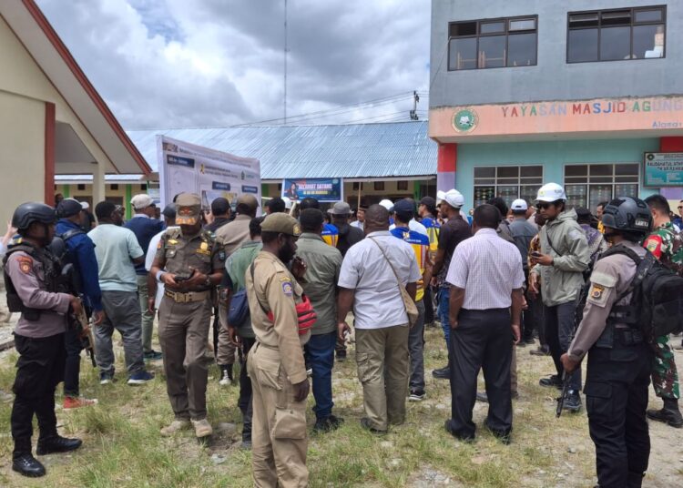 Kapolres Jayawijaya Pimpin Pengamanan Kunker Wamendagri dan Wamen PU di Wamena