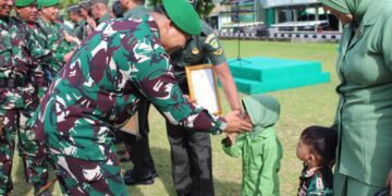 Sebagai Bentuk Penghargaan dan Penghormatan, Dandim 1310/Bitung Lepas Anggota Pindah Satuan dan Purna Tugas