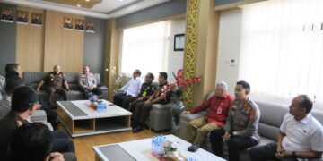 Kapolda Papua Barat Silaturahmi dengan Kepala Kejaksaan Tinggi Papua Barat, Perkuat Sinergitas Penegakan Hukum