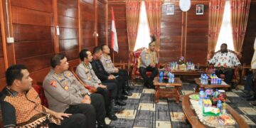 Kapolda Papua Barat Silaturahmi dengan MRP Papua Barat, Perkuat Sinergi Jaga Kamtibmas