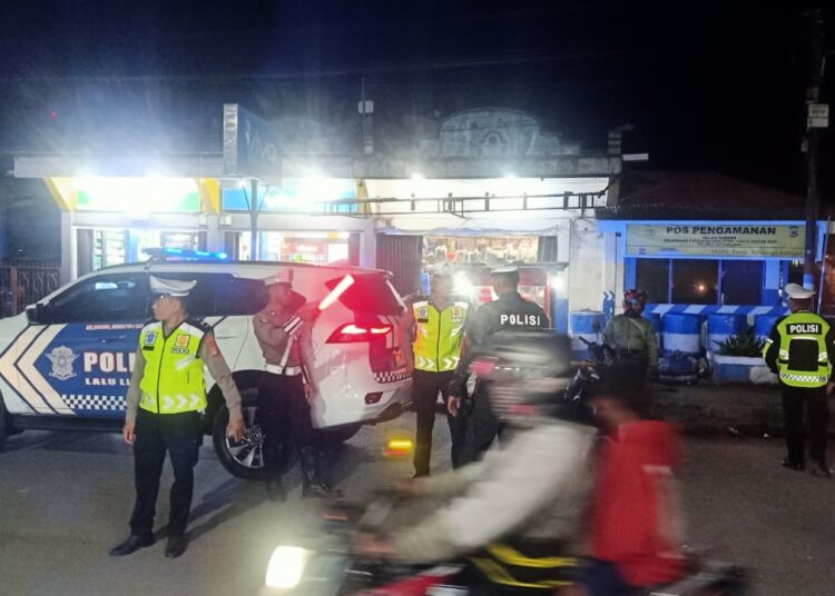 Patroli Blue Light, Sat Lantas Polres Jayawijaya Jaga Kamtibmas dan Kelancaran Lalu Lintas