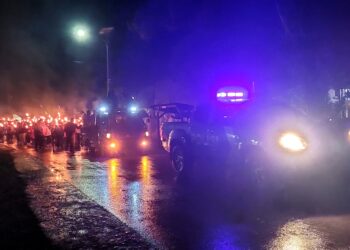 Polres Jayawijaya Bersama Jajaran Amankan Pawai Obor Paskah di Wamena