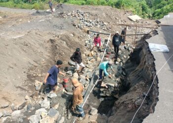 Pembangunan Jembatan Beton Mulai Dikebut di Girian Indah, Dandim 1310/Bitung Pastikan Pekerjaan Selesai Tepat Waktu