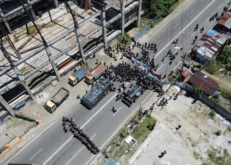 Polda Papua Barat Layani Aksi Unjuk Rasa Mahasiswa secara Humanis dan Kondusif