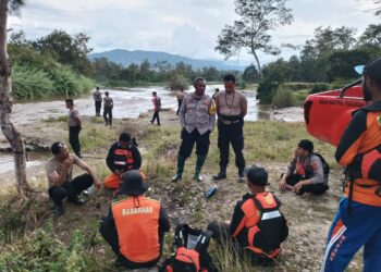 Polres Jayawijaya Lanjutkan Pencarian Korban Jembatan Gantung Wouma Hari Ke-4