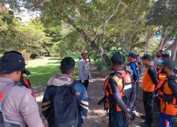 Polres Jayawijaya Laksanakan Pencarian Hari Ke-6 di Jembatan Gantung Wouma
