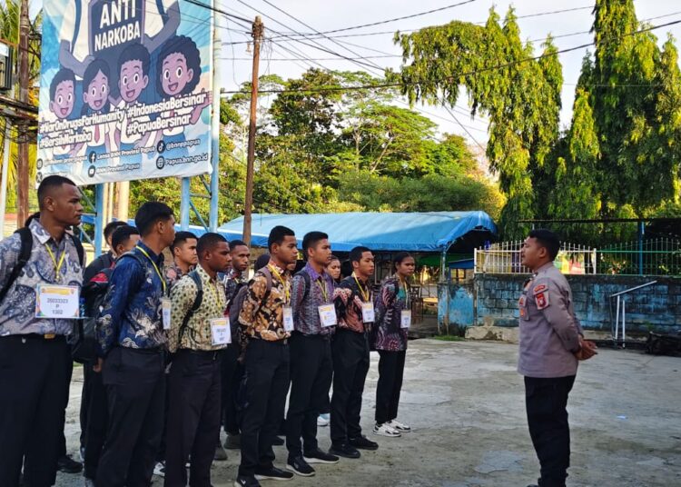 Polsek Wamena Kota Evakuasi Jenazah Korban Bentrok Sosial Antar Suku
