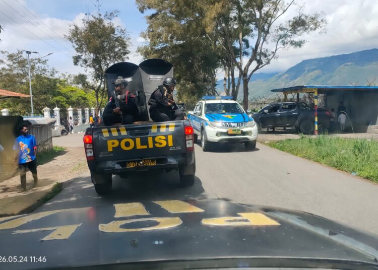 Polsek Wamena Kota Gelar Patroli Dialogis Jaga Kamtibmas Kota Wamena