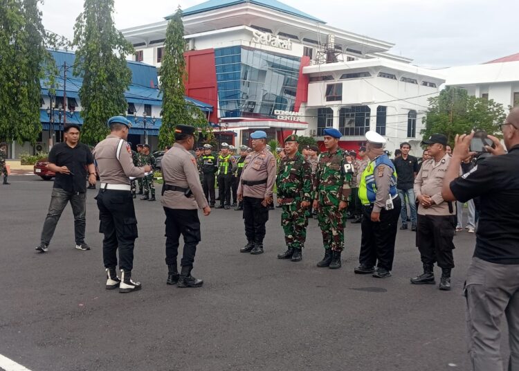 Pastikan Situasi Kondusif, Personel Kodim 1310/Bitung dan Aparat Gabungan Dikerahkan Amankan Malam Takbiran dan Sholat Idul Adha 1447 H