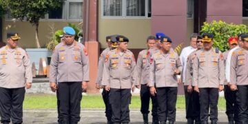 Kapolda Papua Barat Pimpin Apel Pengecekan dan Tactical Floor Game Persiapan Menyambut Pesparawi Nasional XIV Tahun 2026