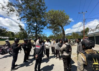 Patroli Gabungan Polres Jayawijaya dan Brimob Jaga Kamtibmas Kota Wamena Tetap Kondusif