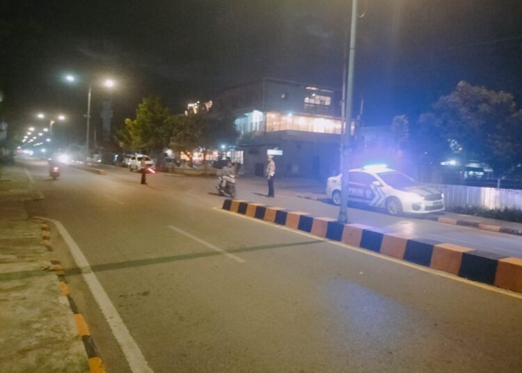 Satlantas Polres Jayawijaya Gelar Patroli Blue Light Untuk Ciptakan Kamseltibcar Lantas di Kota Wamena