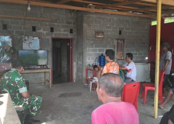 Nobar Piala Dunia 2026, Babinsa Koramil 1310-02/Lembeh Perkokoh Kebersamaan Dengan Warga Binaan