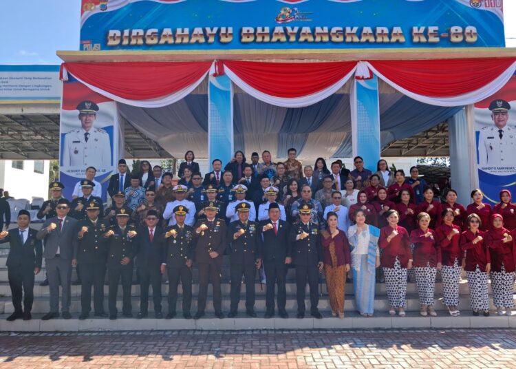 Perkuat Sinergi TNI–Polri, Dandim 1310/Bitung Hadiri Upacara Peringatan Hari Bhayangkara Ke-80 Tahun 2026