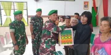 Penyerahan Bantuan Sembako kepada Masyarakat Yang Kurang Mampu di Kodim 1310/Bitung, Wujud Kepedulian di Minggu Penuh Kasih