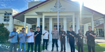 Perkuat Sinergitas, Kapolres Teluk Bintuni Lakukan Kunjungan Silaturahmi ke Kantor Kejari Bintuni