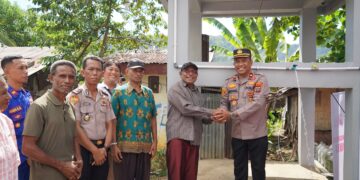 Peringati Hari Bhayangkara ke-80, Polresta Manokwari Salurkan Bantuan Sumur Bor di Fanindi Pantai Manokwari
