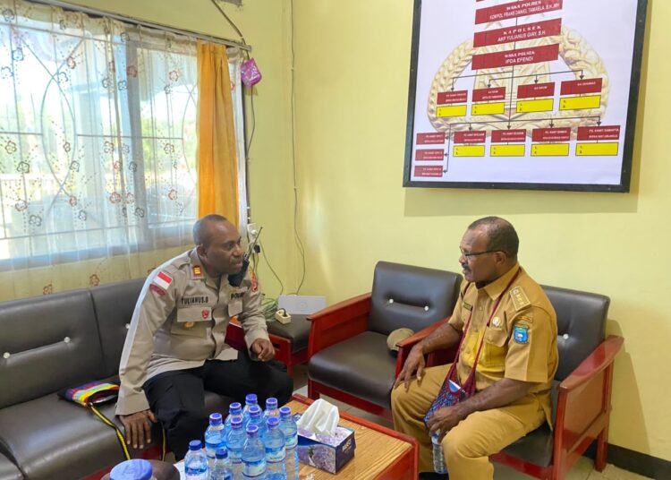 Polsek Kurulu dan Pemerintah Distrik Matangkan Persiapan HUT ke-81 Kemerdekaan RI