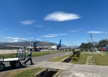 Polsek Kawasan Bandara Wamena Hadir dengan Pelayanan Humanis, Pastikan Aktivitas Penerbangan Aman dan Nyaman