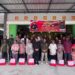 Satbrimob Polda Papua Barat dan Yayasan Peduli Kasih Bagikan Ratusan Paket Sembako di HUT Ke-81 RI