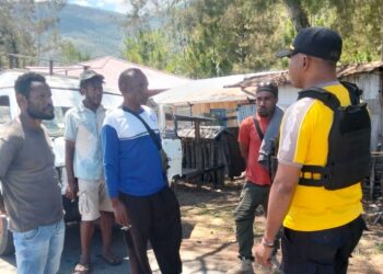 Polsek Kurulu Sambangi Masyarakat dan Perkuat Patroli Kamtibmas di Wilayah Kurulu