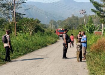 Polsek Kurulu Respons Cepat Pemalangan dan Mediasi Warga, Situasi Kamtibmas Tetap Kondusif