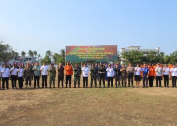 Perkuat Sinergitas Lintas Sektoral Hadapi Ancaman Karhutla, Kodim 1310/Bitung Bersama Pemkot Bitung Gelar Apel Kesiapsiagaan Personel dan Sarpras