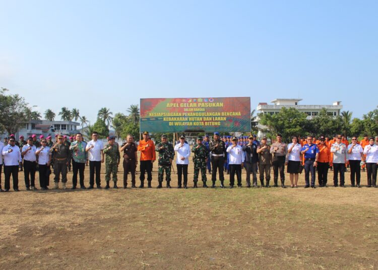 Perkuat Sinergitas Lintas Sektoral Hadapi Ancaman Karhutla, Kodim 1310/Bitung Bersama Pemkot Bitung Gelar Apel Kesiapsiagaan Personel dan Sarpras