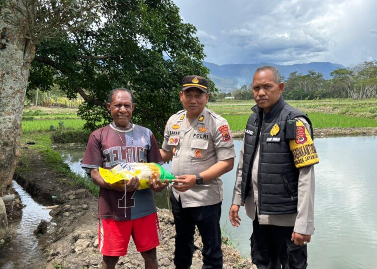 Polsek Wamena kota Berikan Himbauan dan Motivasi Masyarakat Untuk Melakukan Kegiatan Positif