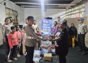 Sat Lantas Polres Jayawijaya Gelar Bakti Sosial Jelang Hut Lalu Lintas Bhayangkara ke-71