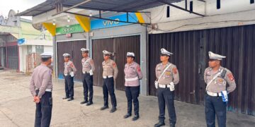 Satlantas Polres Jayawijaya Hadir Sejak Pagi, Jaga Kelancaran Lalu Lintas di Wamena
