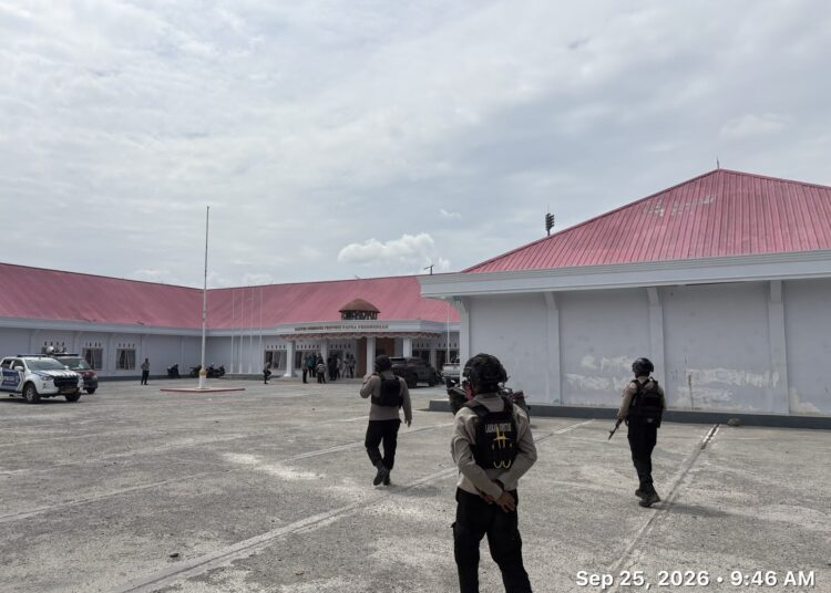 Sat Samapta Polres Jayawijaya Bersama Brimob Patroli dan Respon Gangguan Kamtibmas di Wamena