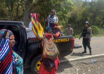 Polsek Bolakme Laksanakan Patroli ke Distrik Tagime dan Bantu Masyarakat Menuju Rumah Duka