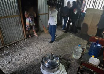 Satresnarkoba Polres Jayawijaya Razia Lokasi Produksi dan Penjualan Miras, Ajak Masyarakat Bersama-sama Jaga Kamtibmas