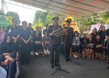 Berikan Penghormatan Terakhir Atas Jasa, Dedikasi dan Pengabdian kepada Bangsa dan Negara, Dandim 1310/Bitung Pimpin Upacara Persemayaman Brigjen TNI (Purn) Jorry Tuwaidan