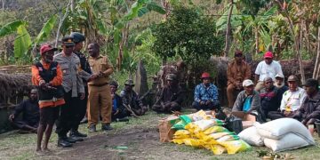 Polres Jayawijaya Imbau Masyarakat Bolakme Tetap Tenang Usai Pemakaman Korban Penikaman