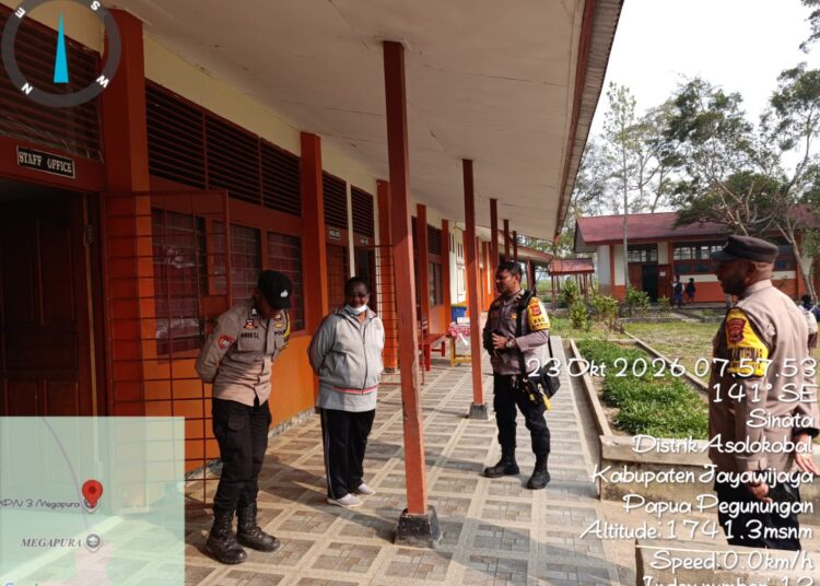 Sat Binmas Polres Jayawijaya Edukasi Pelajar tentang Bahaya Narkoba dan Kenakalan Remaja